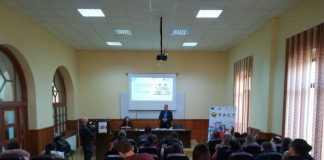 Sute de studenți, beneficiari ai proiectului PACT, implementat de UCB Târgu-Jiu