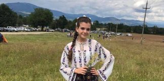 Cu zeci de premii în palmares – Florina Badea, o nouă stea a folclorului gorjenesc îşi continuă drumul către muzica populară