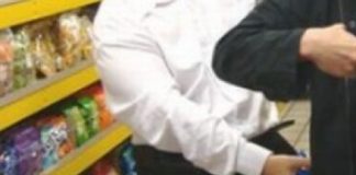 Minor cercetat pentru furt din magazin