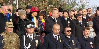 Ample manifestări la Târgu-Jiu, de Ziua Naţională a României, la 100 de ani de la Marea Unire