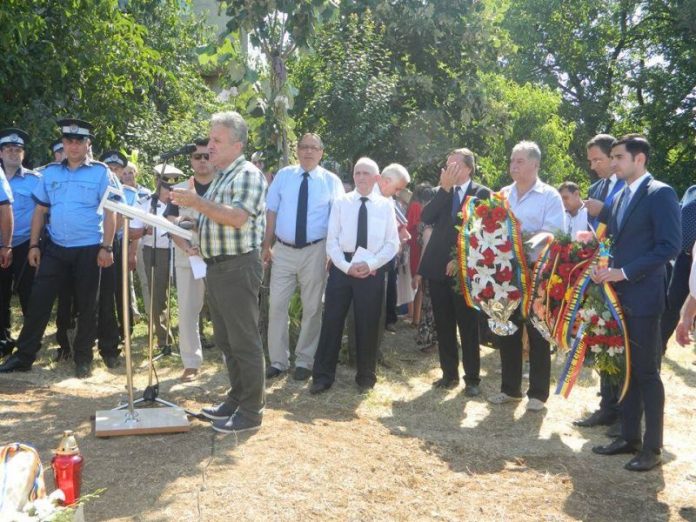 49896834_384324402113711_357464286890557440_n