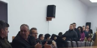 Într-o ședință fulger – Jumătate dintre angajații Primăriei Motru, puși să-și aprobe tăieri salariale! Funcționarii nu au fost de acord să renunțe la drepturi