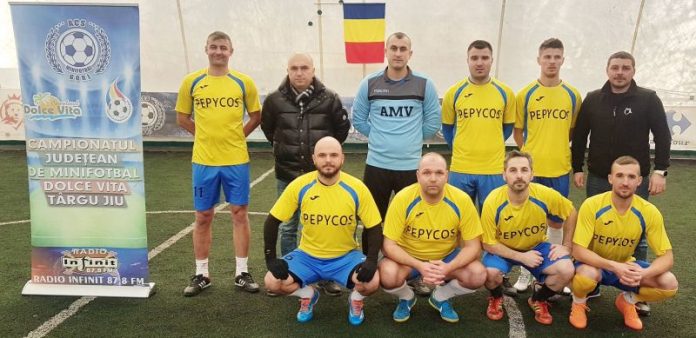 50041717_367523974026075_2653909345019887616_n