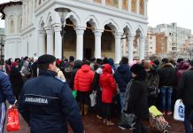 Jandarmii gorjeni, la datorie, de Bobotează