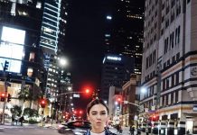 FOTO: Cântăreață din Rovinari, din nou în SUA! Vezi despre cine este vorba!