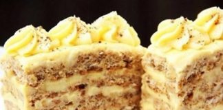 Prăjitură cu nucă