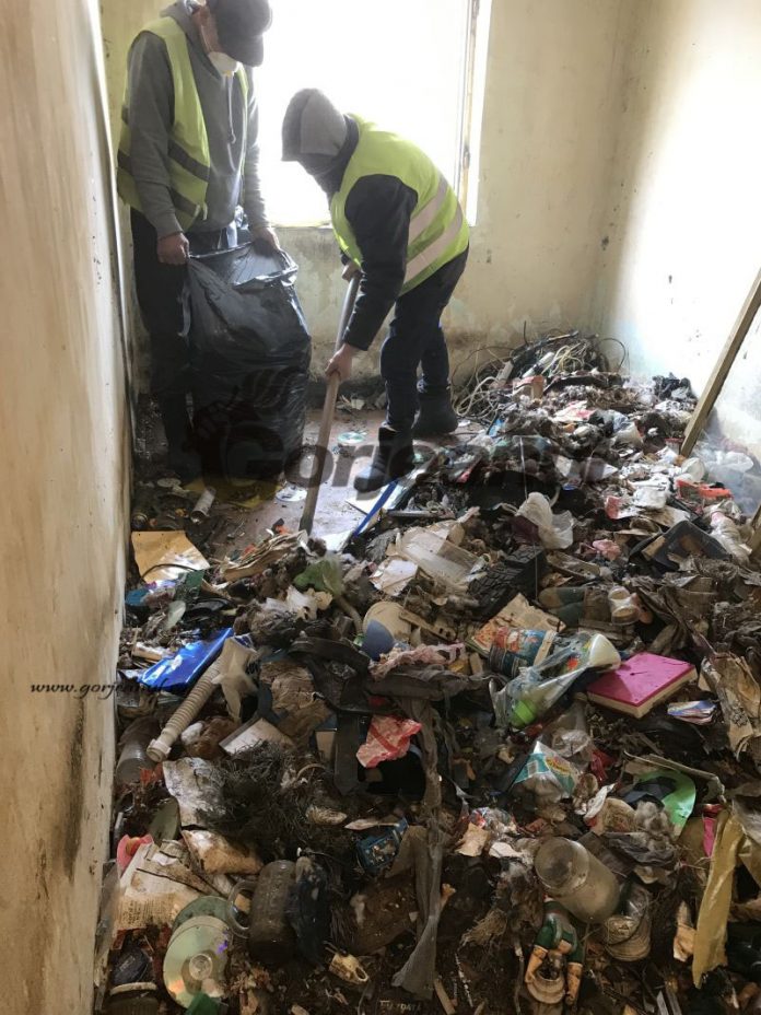 gunoaie apartament (1)