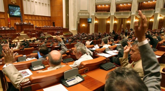 Parlamentul a votat prelungirea stării de urgență