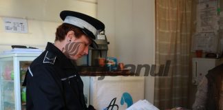 Agenții economici târgujieni, verificați de polițiștii locali