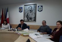 SUSPICIUNI privind încasările de la Parcarea ”Rodna”! Primarul Romanescu și-a trimis ”SPIONII” să monitorizeze activitatea!
