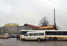 Patronul firmei care transportă zilnic 2200 de mineri ai CEO, obligat să-și reducă investițiile pentru că s-au dublat, peste noapte, impozitele în Motru!