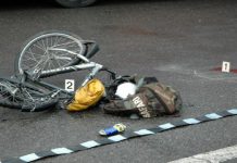 Biciclist rănit în accident