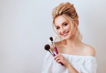 Machiajul anului 2019: Culorile în nuanțe metalice, în tendințe