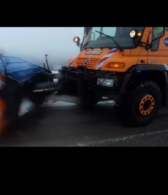 VIDEO: Ninge la Rânca! Drumarii intervin!