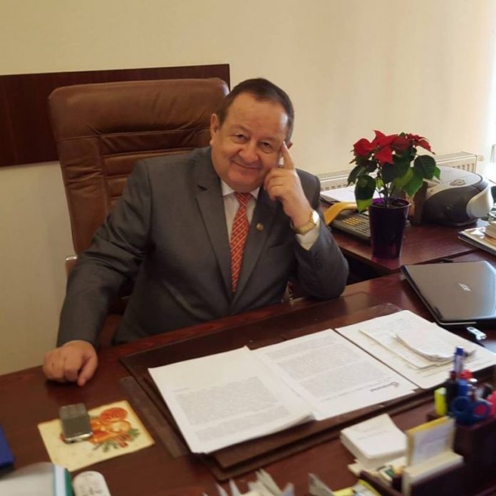 53894691_342436116367248_6312286273558020096_n