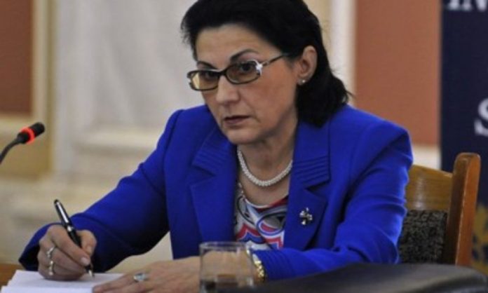 Ecaterina Andronescu