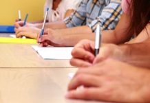 Mai mulți absenți, la simulare: Aproximativ 36% dintre elevi nu s-au prezentat la proba obligatorie a profilului