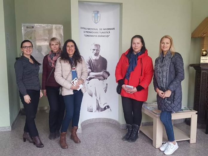 FOTO: Turiști din Bulgaria și Letonia, la Târgu Jiu