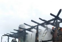 FOTO: Incendiu la Pojaru! Proprietara a fost salvată de un vecin