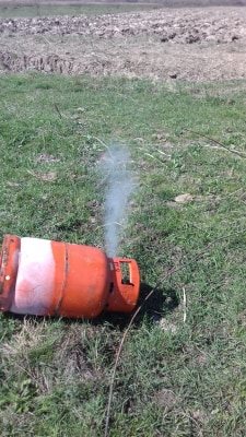 Femeie din Scoarța, amenințată de soț cu incendierea locuinței