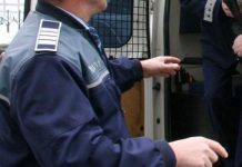 Reținut pentru furt calificat