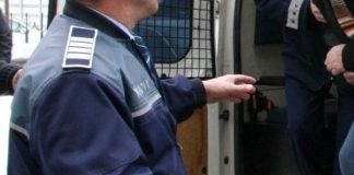 Reținut pentru furt calificat