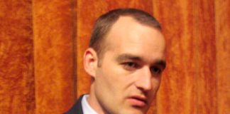 Un deputat de Gorj a depus o lege care va ajuta cetăţenii în procesele cu statul