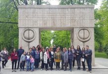 FOTO: 33 de cadre didactice din București, în vizită la Târgu Jiu