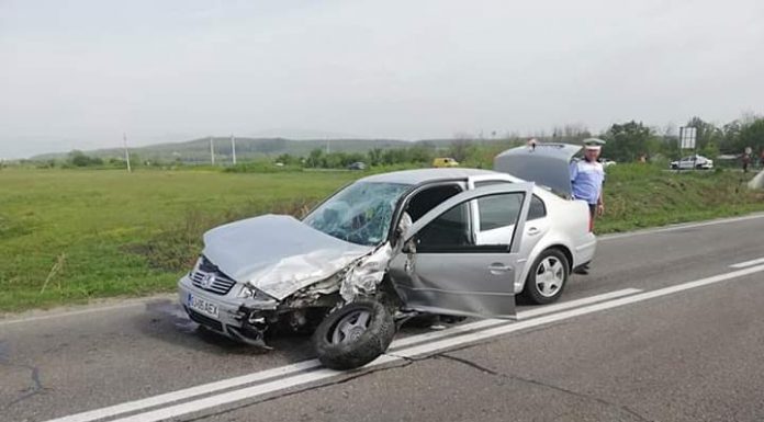 FOTO: Accident la Telești
