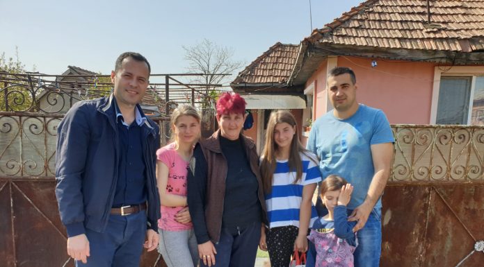 FOTO: 20 de familii, cadonate de PSD Târgu Jiu