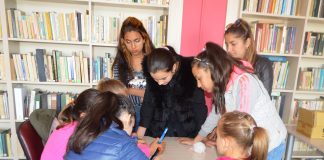 Centrul Europe Direct și Biblioteca Județeană, vizitate de elevii de la ”Voievod Litovoi”