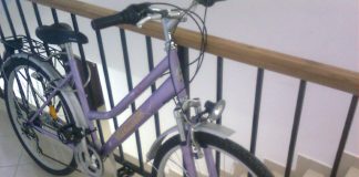 Bicicletă furată dintr-o boxă de la parterul unui bloc, dusă la amanet