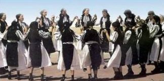 Horă la Novaci în a doua zi de Paşte şi tradiţii păstrate