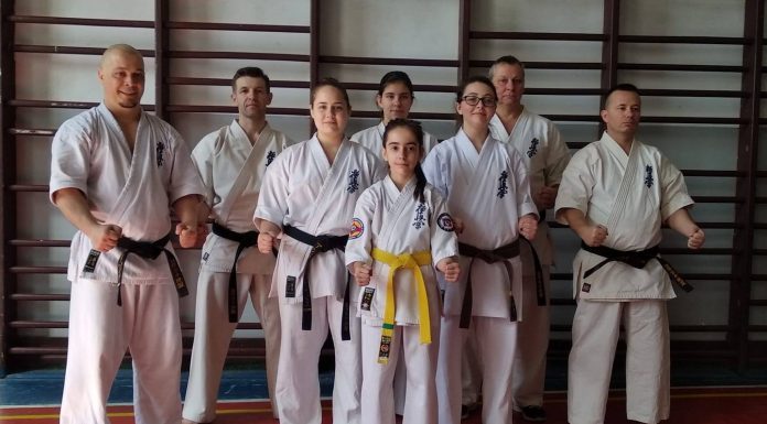 O fată din Târgu-Jiu, în echipa României, la Campionatul Mondial de Karate