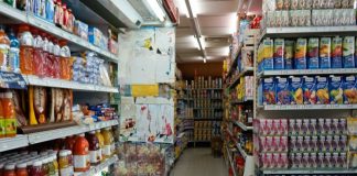 Mai multe magazine alimentare din judeţ, sancţionate de DSVSA Gorj