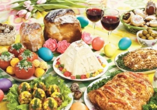 Pachete cu alimente de Paște pentru 50 de familii din Târgu-Jiu