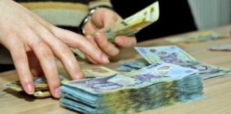 Arădean acuzat că a furat 20.000 de lei din mașina unui patron din Gorj