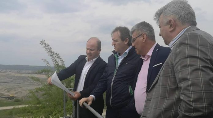 Vîlceanu, vizită într-o carieră minieră: Nu vreau să discut politică!