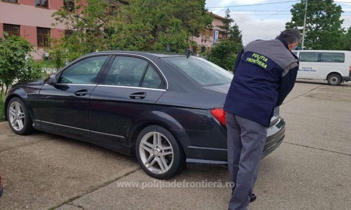 1556694850205-5586-S4