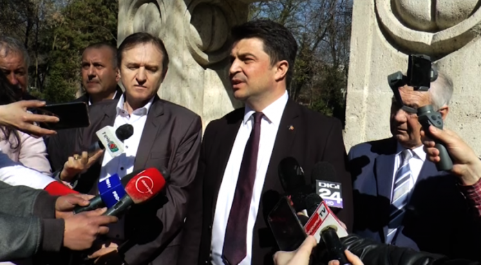 59986740_816039682116316_4294229712676323328_n