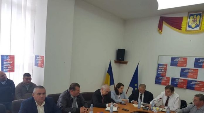 Liderii PSD de pe Valea Motrului și-au dat întâlnire în municipiu! Weber: ,,Suntem pregătiți și hotărâți să câștigăm aceste alegeri”!