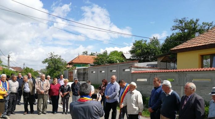 Centenar col. (rtr.) v. r. Gheorghe Ghe. Găvănescu, profesor din comuna Bălești, județul Gorj