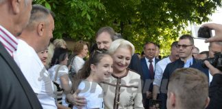 Dăncilă: ,,Avem tineri care au înțeles că nu prin jigniri și nu prin violență pot soluționa problemele”