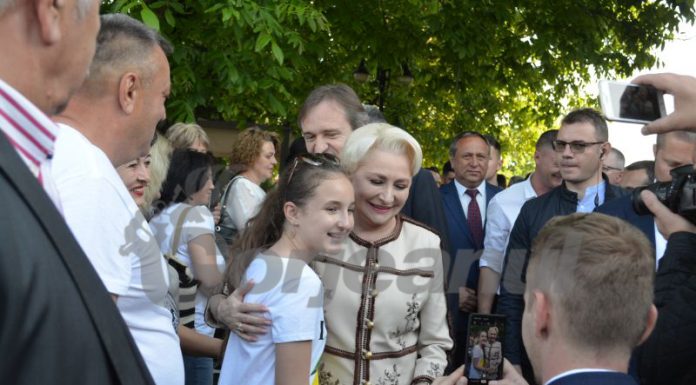 Dăncilă: ,,Avem tineri care au înțeles că nu prin jigniri și nu prin violență pot soluționa problemele”