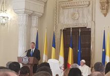 Foto: Primarul Marcel Romanescu, la întâlnirea cu Papa Francisc