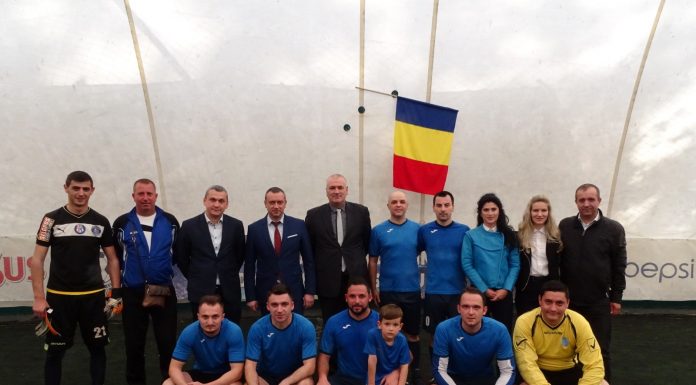 FOTO: Polițiștii gorjeni i-au bătut pe jandarmi, la fotbal