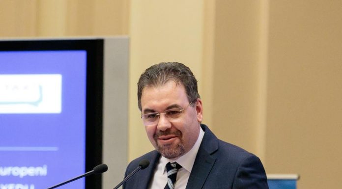 Leonardo Badea (ASF): Obiectivul nostru principal este protecția consumatorilor financiari