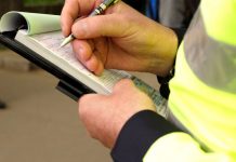 Două tinere din Sibiu, cercetate pentru furt dintr-un centru comercial din Târgu-Jiu