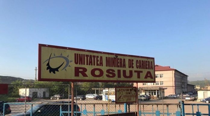 Parlamentar ţinut la poarta carierei miniere. „Le este frică”