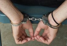 Reținut după ce și-a incendiat casa